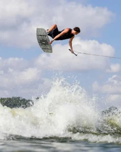 Follow Affiliate Men's Impact Vest - Black