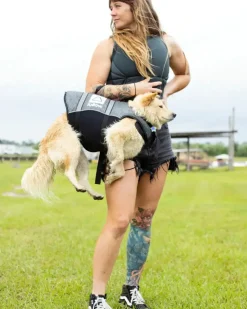 Follow Dog Floating Aid - Black