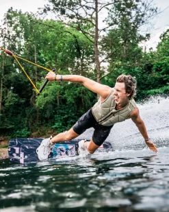 Follow Love nor Money Men's Impact Vest - Khaki