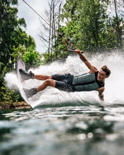 Follow Section Men's Impact Vest - Black/Petina