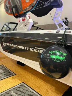 Let's Tie Up Single XL Fender w/ Boatswains Mate Bungee