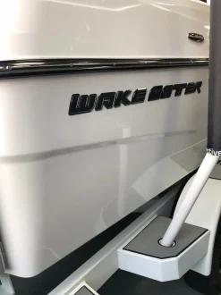 Malibu Wakesetter Hull Decal, 32