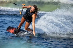 Ronix 2025 Krush Wakeboard | Divide Bindings