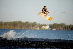 Ronix 2023 Rise Wakeboard | Halo Bindings